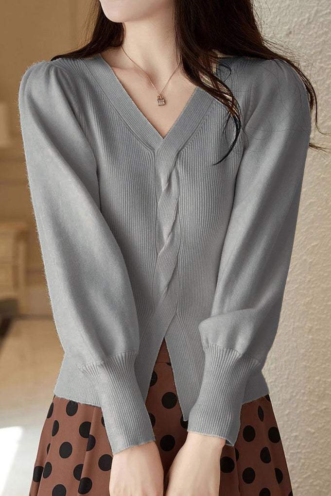 Simple Solid V-Neck Sweater - liwisi