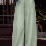 Casual Textured Drawstring Wide-Leg Pants - liwisi