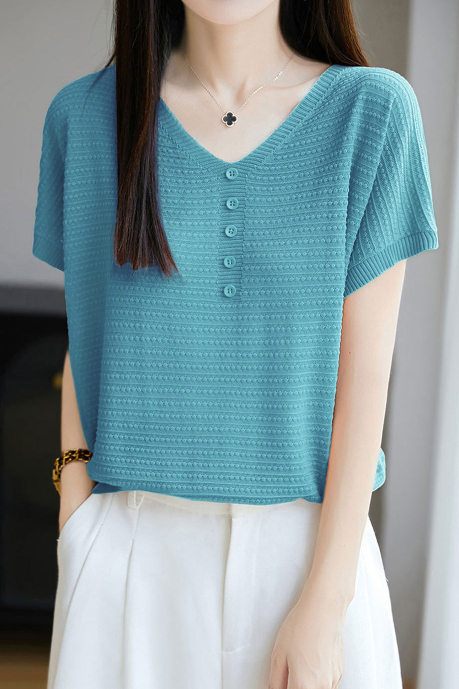 Casual Three-Dimensional Dot V-Neck Knit Top - liwisi