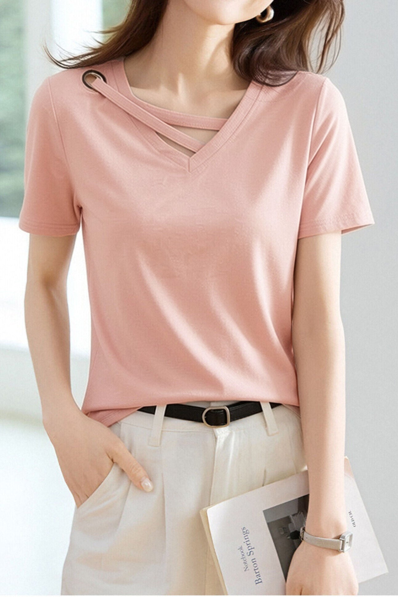 Casual Design V-Neck T-Shirt