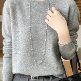 Solid-color round-neck base layer shirt