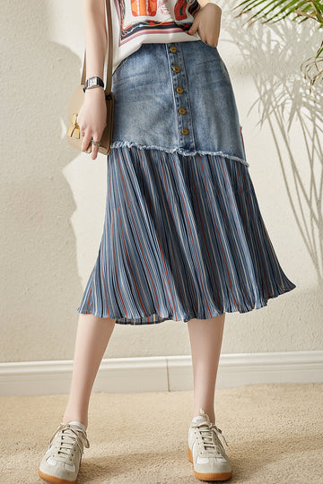 Pleated denim skirt with different materials