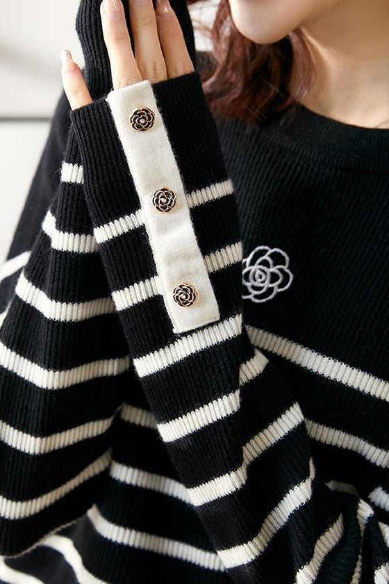 フラワー刺繡パネルボーダーニットトップス　2色入 - liwisi