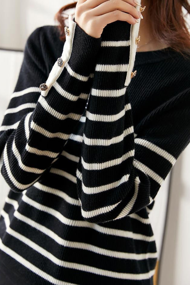 フラワー刺繡パネルボーダーニットトップス　2色入 - liwisi