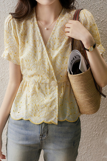 カシュクールボタン刺繡ブラウス - liwisi